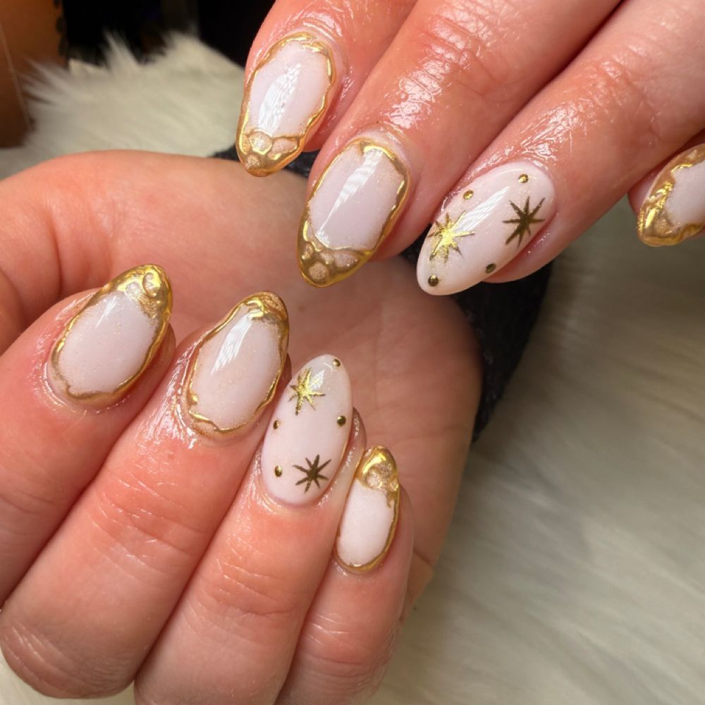 Gold-tipped French nails